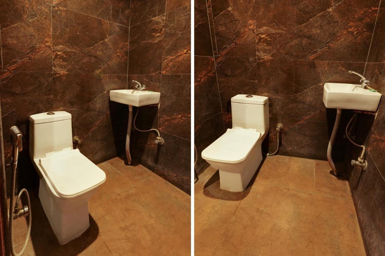 Oyo Flagship 81486 Hotel Mahalaxmi Guesthouse New Delhi Bagian luar foto